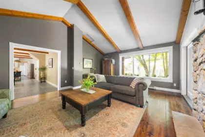 27724 Arbutus Place, Maple Ridge, BC, Maple Ridge — Single Family Residence for sale