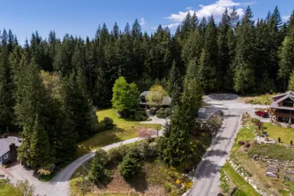 Hot Tub / Spa Photo of 27724 Arbutus Place, Maple Ridge, BC