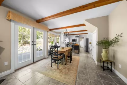 Kitchen Photo of 27724 Arbutus Place, Maple Ridge, BC