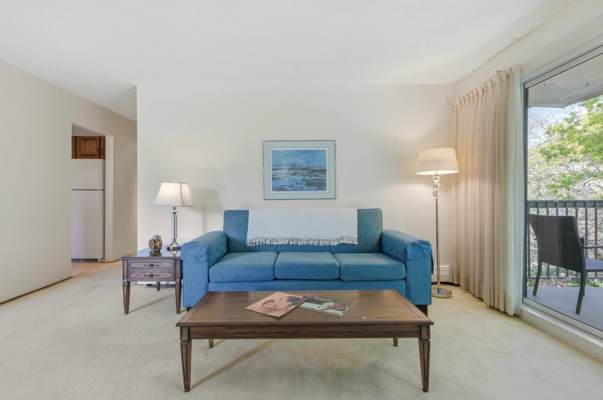 Family Room Photo of 302 2320 Trinity Street, Vancouver, BC