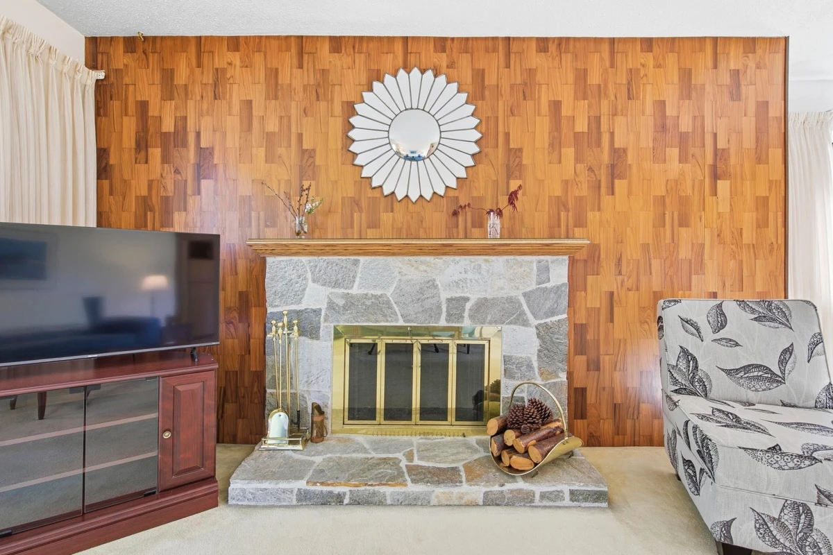 Living Room Photo of 302 2320 Trinity Street, Vancouver, BC