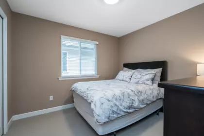 Mudroom Photo of 19088 68a Avenue, Surrey, BC