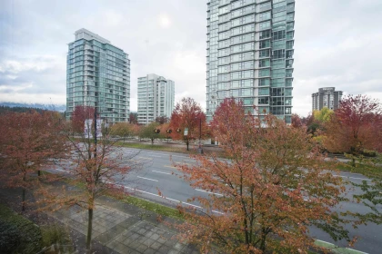 Breakfast Nook Photo of 307 1723 Alberni Street, Vancouver, BC