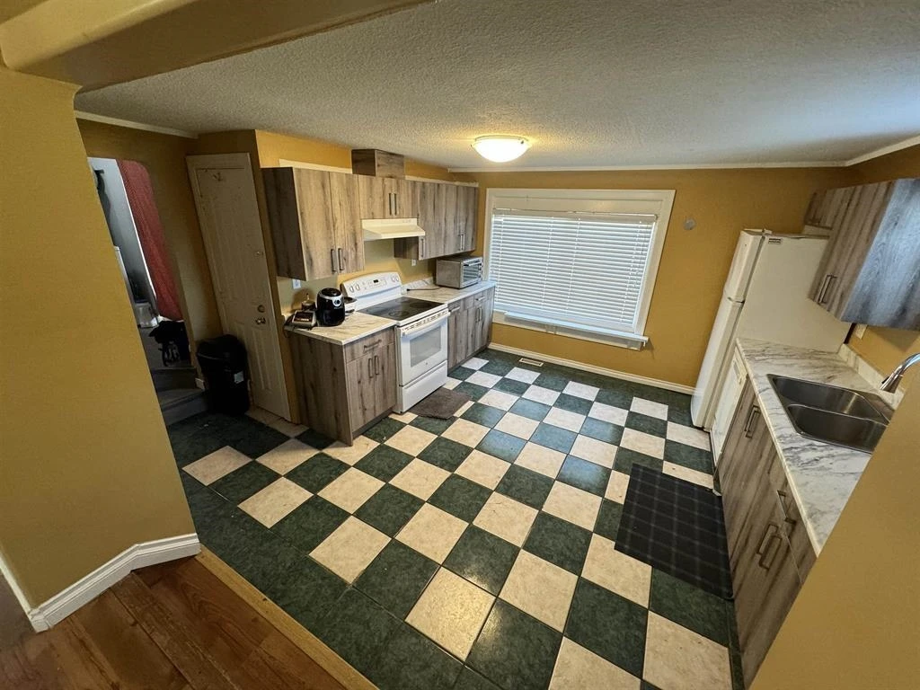 Family Room Photo of 46058 Second Avenue, Chilliwack, BC