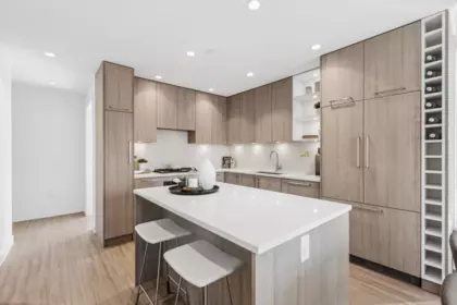 Bedroom 3 Photo of 201 707 E 3rd Street, North Vancouver, BC