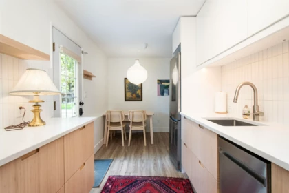 Garden / Landscaping Photo of 3385 Ontario Street, Vancouver, BC