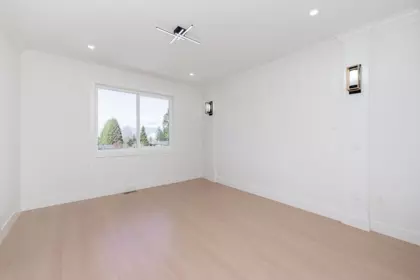Office / Den Photo of 1 14259 Park Drive, Surrey, BC