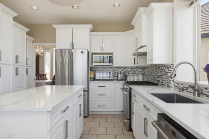 Kitchen Island Photo of 3582 Viewmount Place, Abbotsford, BC