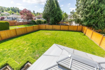 Front Yard Photo of 35242 Corbett Place, Abbotsford, BC