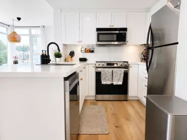 Kitchen Island Photo of 1006 555 Delestre Avenue, Coquitlam, BC