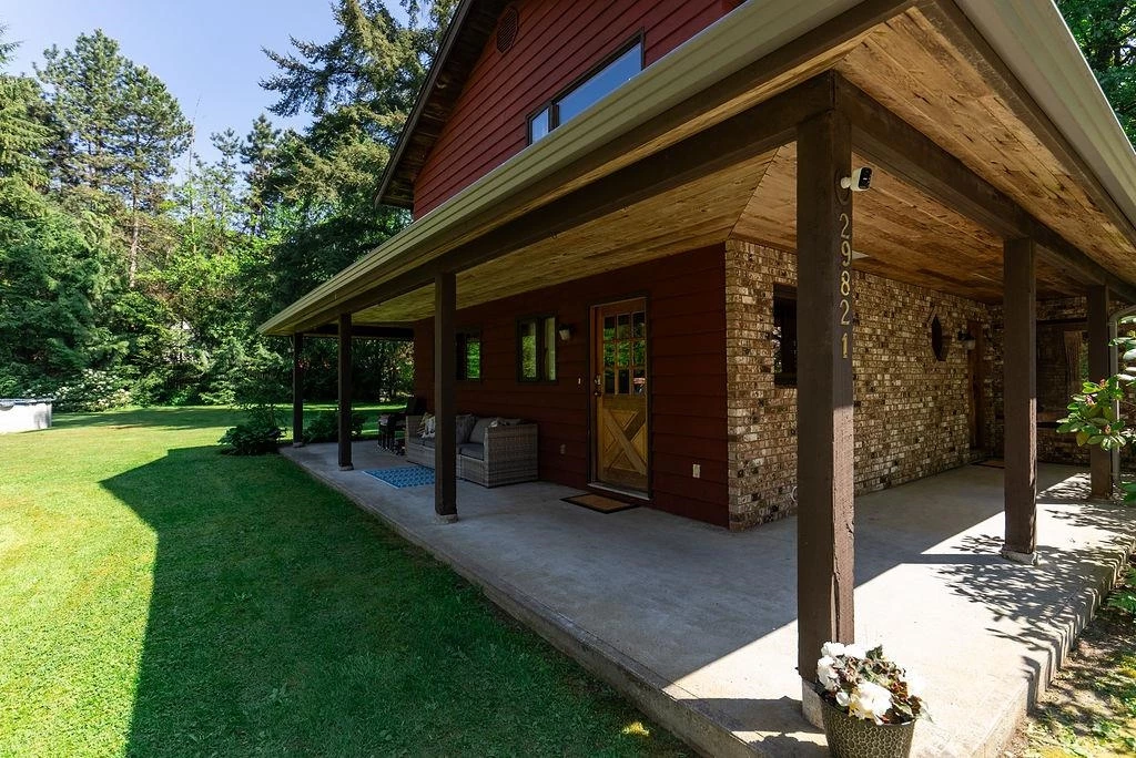 Family Room Photo of 29821 Clark Avenue, Mission, BC