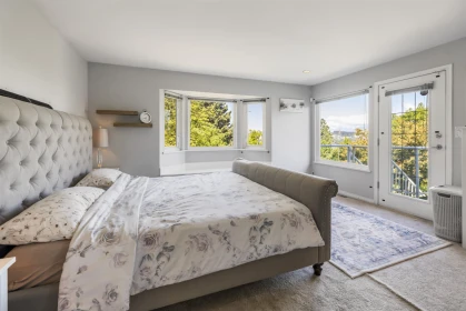 Laundry Room Photo of 10347 125 Street, Surrey, BC
