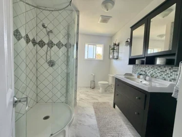 Guest Bathroom Photo of 10555 Reeves Road, Chilliwack, BC