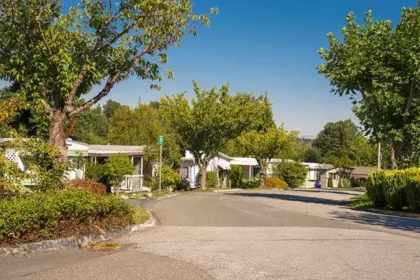 Office / Den Photo of 115 8220 King George Highway, Surrey, BC