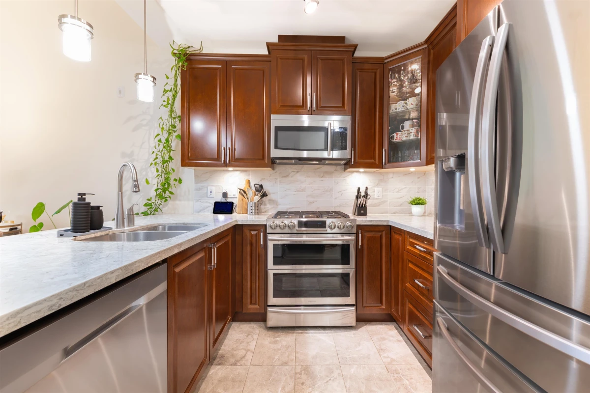 Dining Area Photo of 511 14588 Mcdougall Drive, Surrey, BC