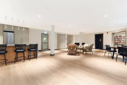 Entry Foyer Photo of 511 14588 Mcdougall Drive, Surrey, BC