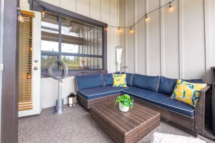 Loft / Bonus Room Photo of 511 14588 Mcdougall Drive, Surrey, BC