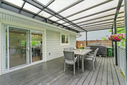 Breakfast Nook Photo of 23177 Willett Avenue, Richmond, BC