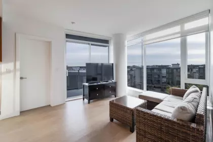 403 7769 Park Crescent, Burnaby, BC, Burnaby — Apartment/Condo for sale