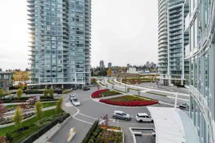 403 7769 Park Crescent, Burnaby, BC, Burnaby — Apartment/Condo for sale