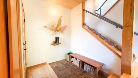 Breakfast Nook Photo of 901 Windjammer Road, Bowen Island, BC