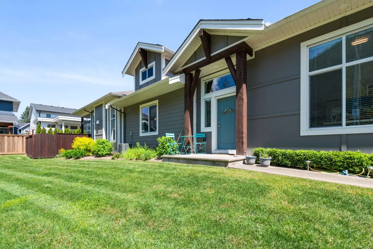 Exterior Rear Photo of 36 628 Mccombs Drive, Harrison Hot Springs, BC