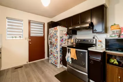 Basement Recreation Room Photo of 437 E 55th Avenue, Vancouver, BC