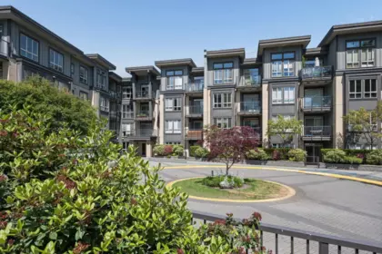 Community Amenities Photo (Clubhouse) of 406 225 Francis Way, New Westminster, BC