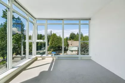 Laundry Room Photo of 603 958 Ridgeway Avenue, Coquitlam, BC