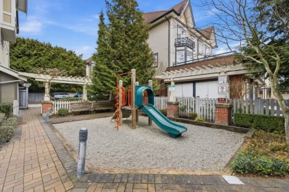Hot Tub / Spa Photo of 13 9333 Ferndale Road, Richmond, BC