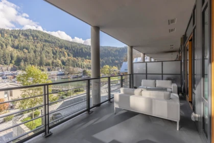 301 6697 Nelson Avenue, West Vancouver, BC, West Vancouver — Apartment/Condo for sale