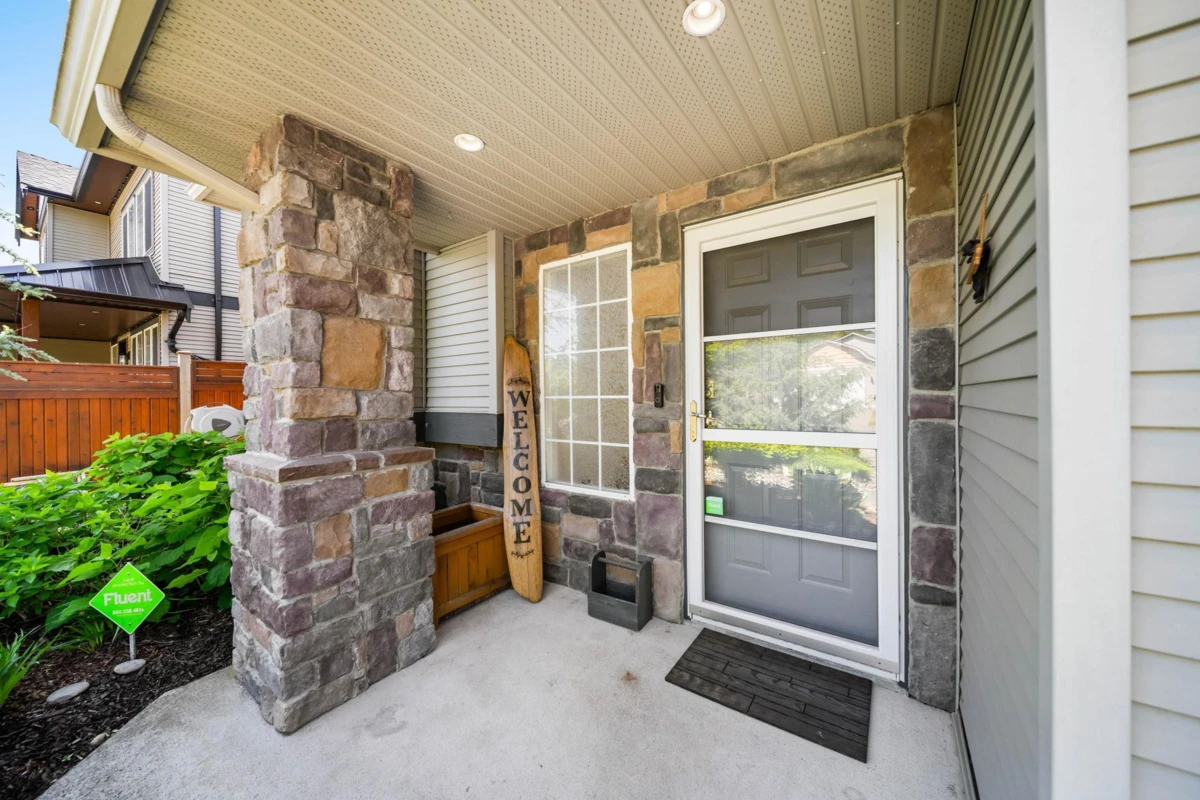 Family Room Photo of 7348 Elm Road, Agassiz, BC