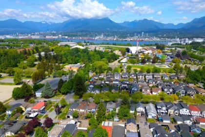 Garden / Landscaping Photo of 3120 Turner Street, Vancouver, BC
