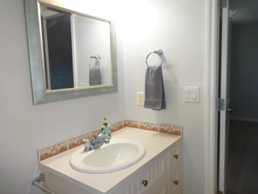 Walk-In Closet Photo of 6217 Norwest Bay Road, Sechelt, BC