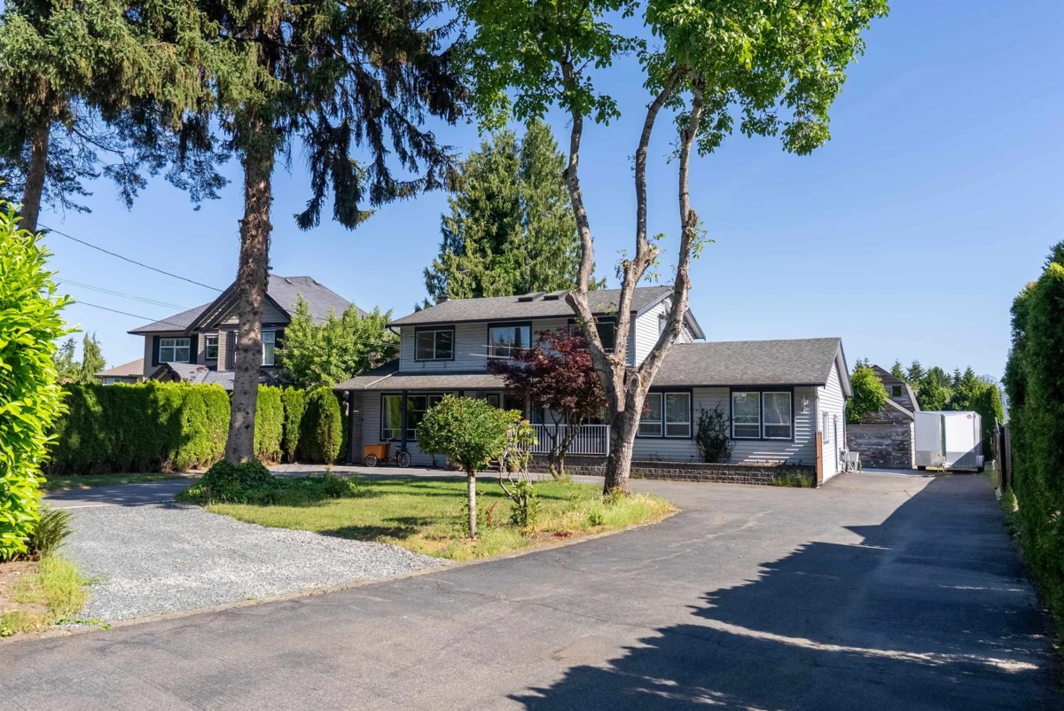 Dining Area Photo of 22019 Old Yale Road, Langley, BC