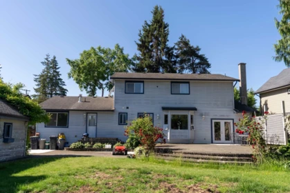 Garden / Landscaping Photo of 22019 Old Yale Road, Langley, BC