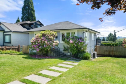 803 Calverhall Street, North Vancouver, BC, Calverhall — 5 bed single family residence for sale