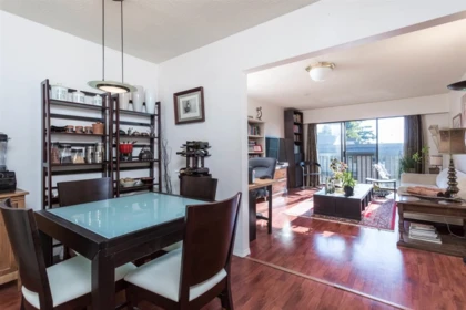 Kitchen Photo of 203 211 W 3rd Street, North Vancouver, BC