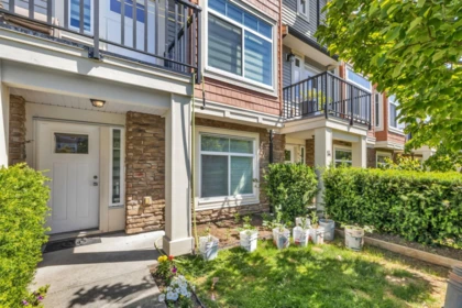 15 12091 70 Avenue, Surrey, BC, Surrey — Townhouse for sale