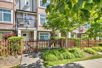 15 12091 70 Avenue, Surrey, BC, Surrey — Townhouse for sale