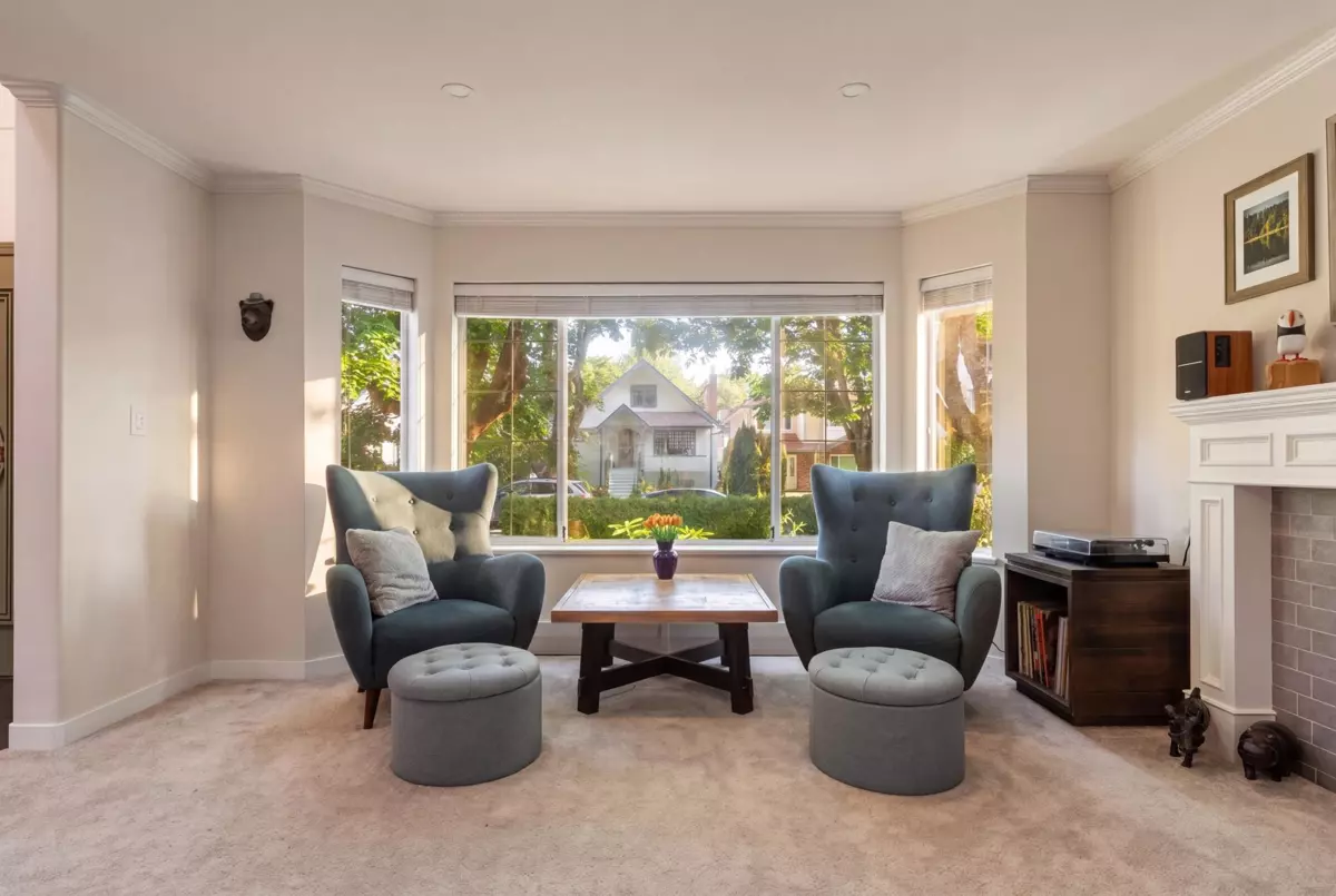Family Room Photo of 2950 W 15th Avenue, Vancouver, BC