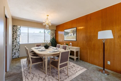 Kitchen Island Photo of 3371 Vincent Street, Port Coquitlam, BC