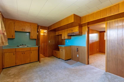 Mudroom Photo of 3371 Vincent Street, Port Coquitlam, BC