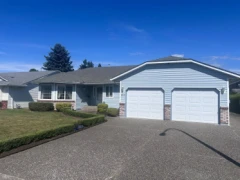 6942 Coach Lamp Drive, Chilliwack, BC