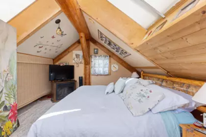 Hot Tub / Spa Photo of 7744 Owl Ridge Road, Mount Currie, BC