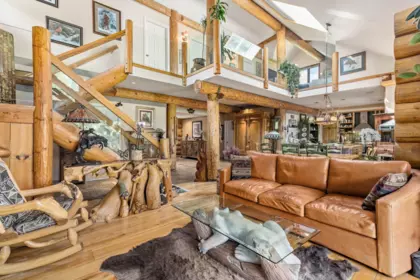 Kitchen Island Photo of 7744 Owl Ridge Road, Mount Currie, BC