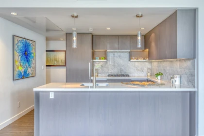 308 6538 Nelson Avenue, Burnaby, BC, Burnaby — Apartment/Condo for sale