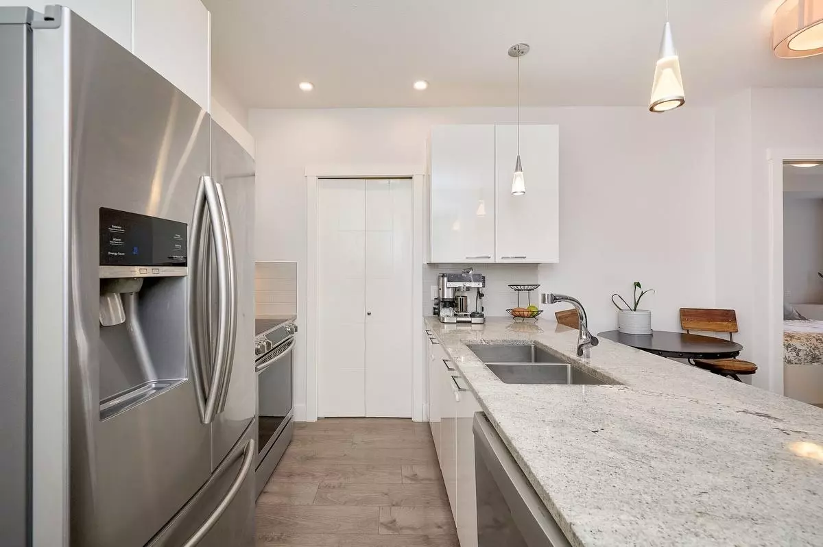 Dining Area Photo of 314 20175 53 Avenue, Langley, BC