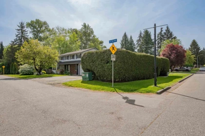 4898 205a Street, Langley, BC, Langley — Single Family Residence for sale