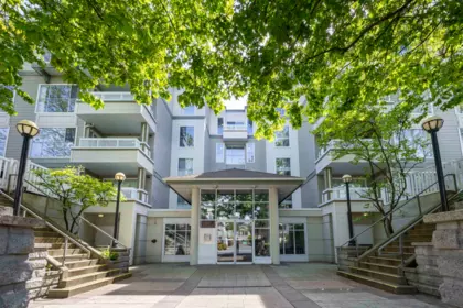 221 8880 Jones Road, Richmond, BC, Richmond — Apartment/Condo for sale